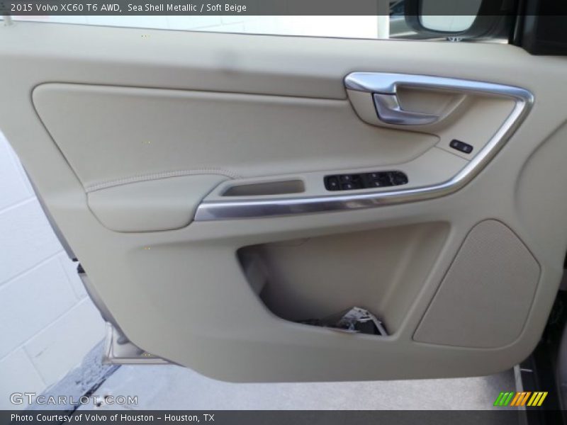Sea Shell Metallic / Soft Beige 2015 Volvo XC60 T6 AWD