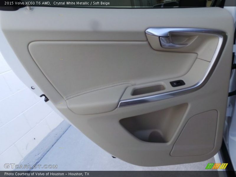 Crystal White Metallic / Soft Beige 2015 Volvo XC60 T6 AWD
