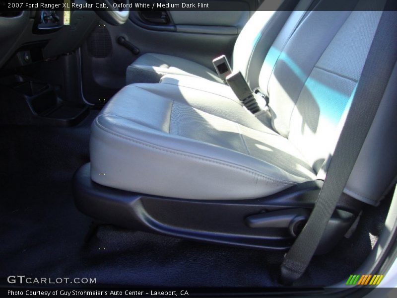 Oxford White / Medium Dark Flint 2007 Ford Ranger XL Regular Cab