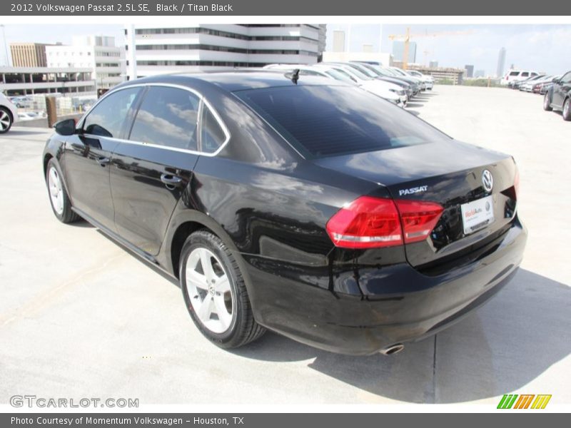 Black / Titan Black 2012 Volkswagen Passat 2.5L SE