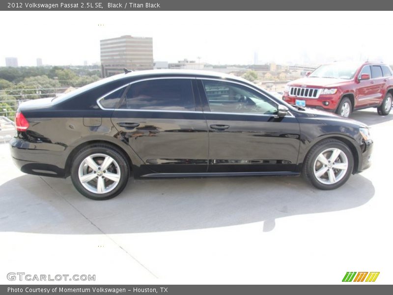 Black / Titan Black 2012 Volkswagen Passat 2.5L SE