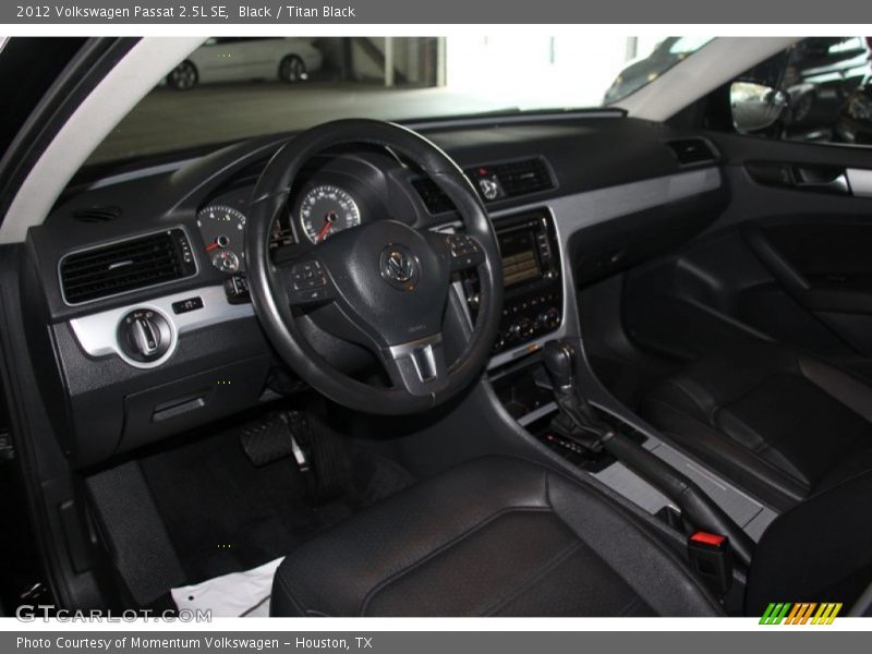 Black / Titan Black 2012 Volkswagen Passat 2.5L SE