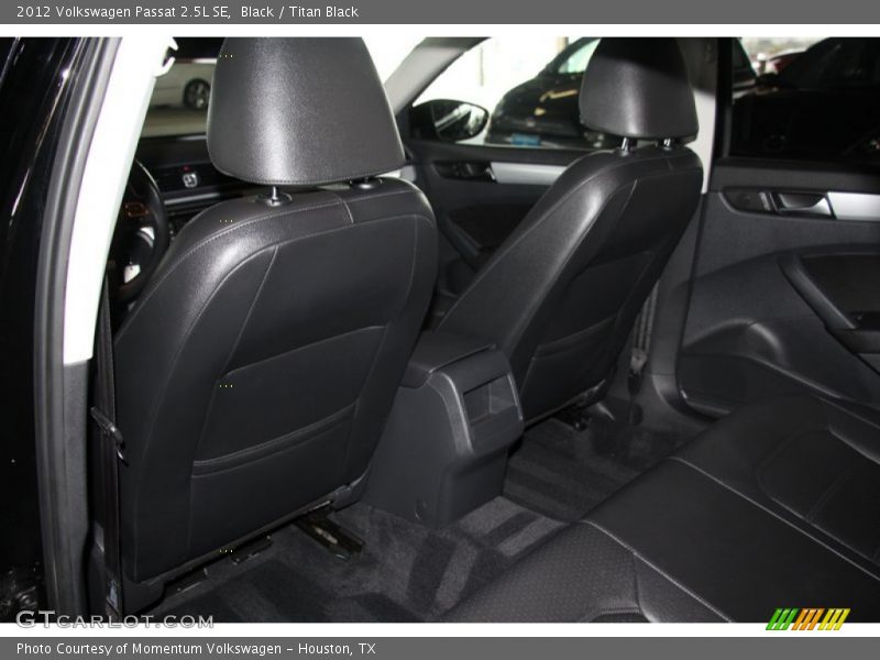 Black / Titan Black 2012 Volkswagen Passat 2.5L SE