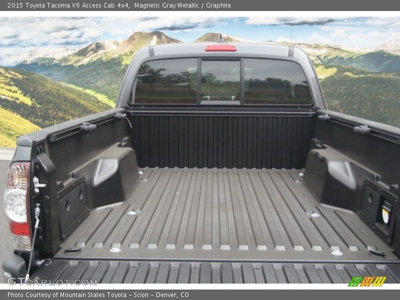 Magnetic Gray Metallic / Graphite 2015 Toyota Tacoma V6 Access Cab 4x4