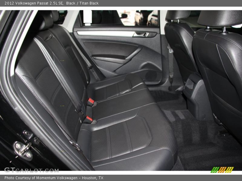 Black / Titan Black 2012 Volkswagen Passat 2.5L SE