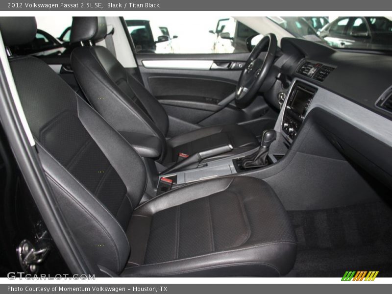 Black / Titan Black 2012 Volkswagen Passat 2.5L SE