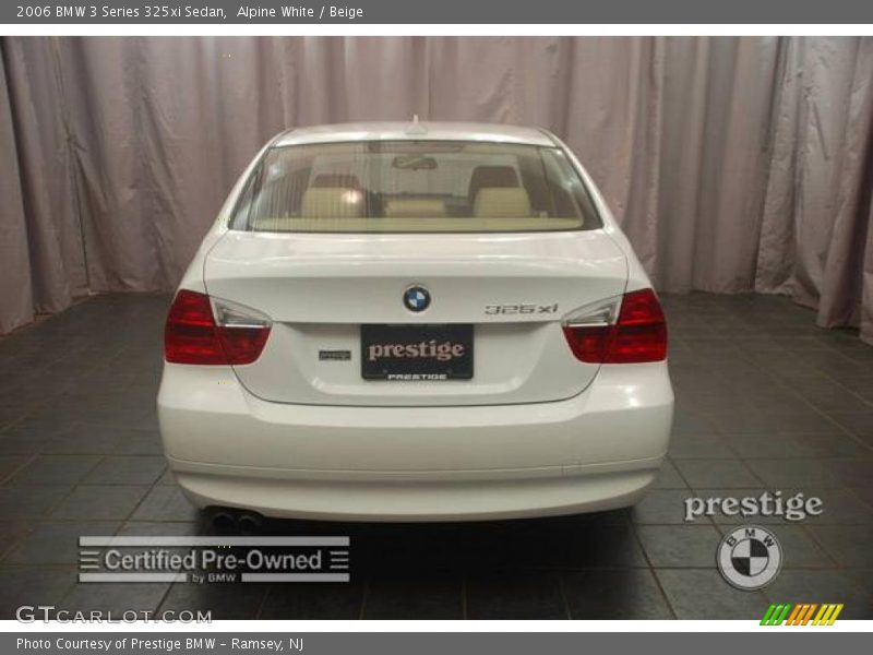 Alpine White / Beige 2006 BMW 3 Series 325xi Sedan