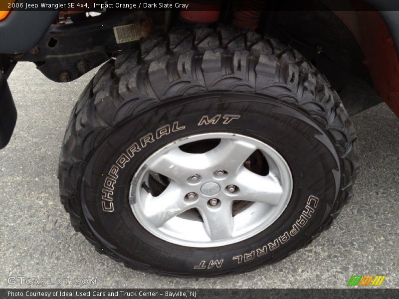 Impact Orange / Dark Slate Gray 2006 Jeep Wrangler SE 4x4