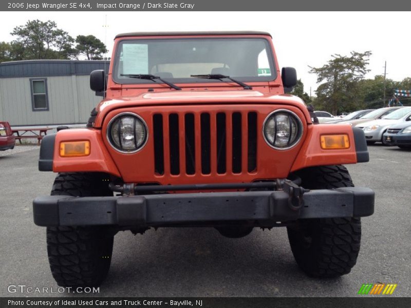 Impact Orange / Dark Slate Gray 2006 Jeep Wrangler SE 4x4