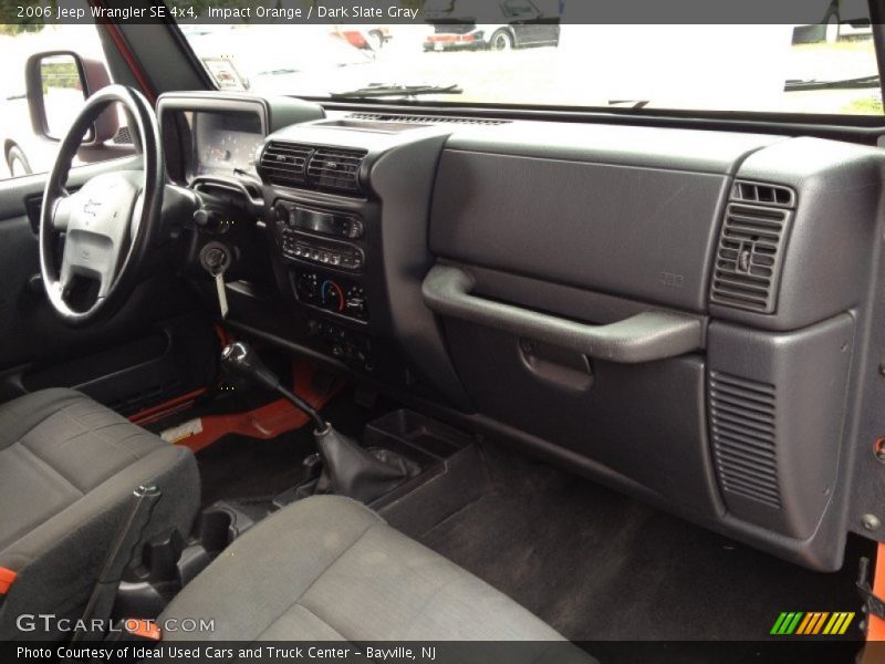 Impact Orange / Dark Slate Gray 2006 Jeep Wrangler SE 4x4