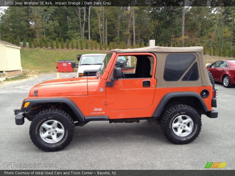 Impact Orange / Dark Slate Gray 2006 Jeep Wrangler SE 4x4