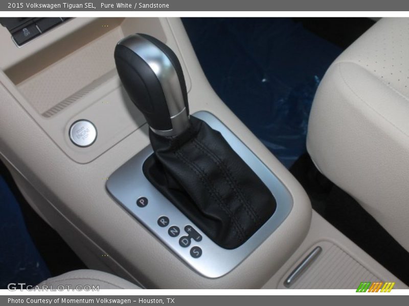 Pure White / Sandstone 2015 Volkswagen Tiguan SEL