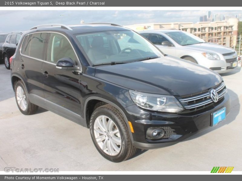 Deep Black Pearl / Charcoal 2015 Volkswagen Tiguan S