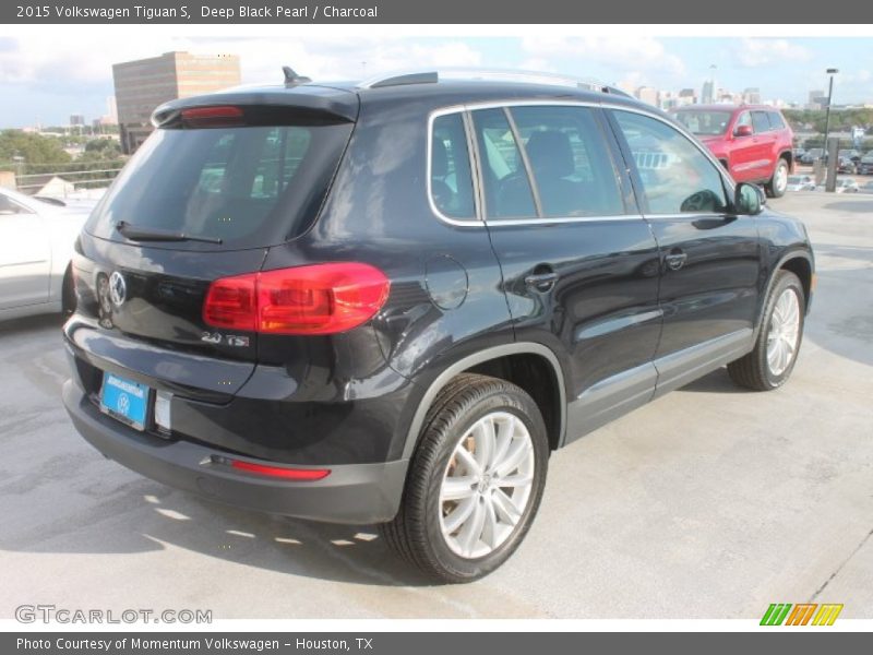 Deep Black Pearl / Charcoal 2015 Volkswagen Tiguan S