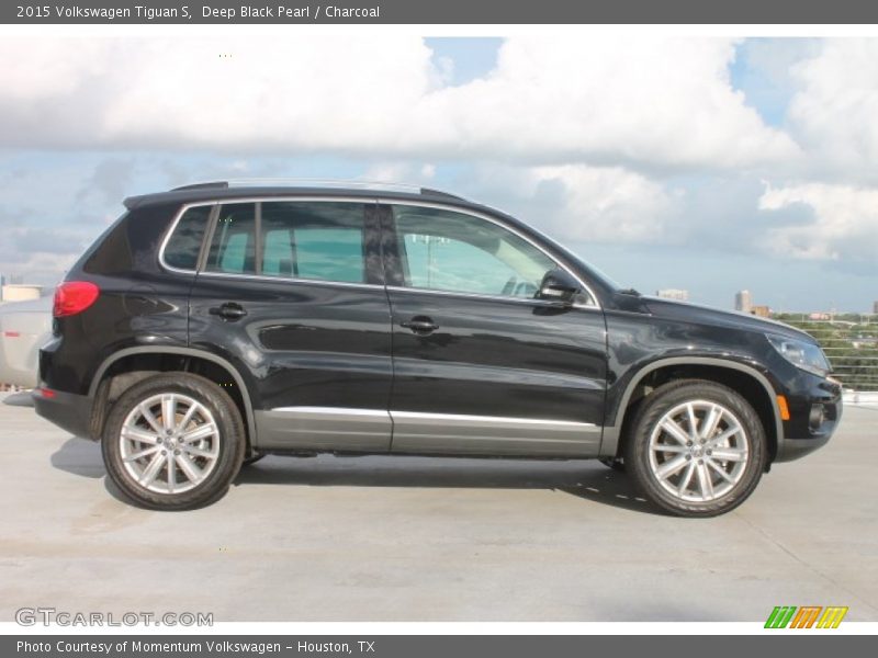 Deep Black Pearl / Charcoal 2015 Volkswagen Tiguan S
