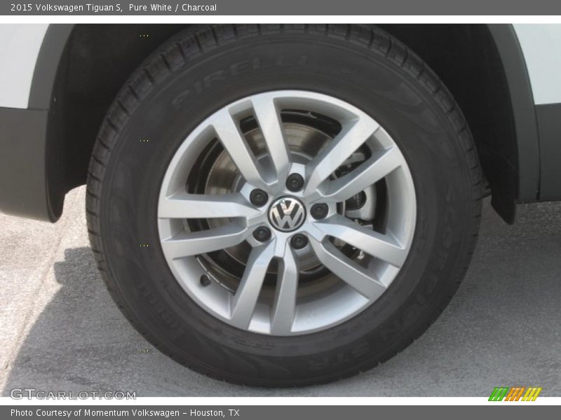 Pure White / Charcoal 2015 Volkswagen Tiguan S