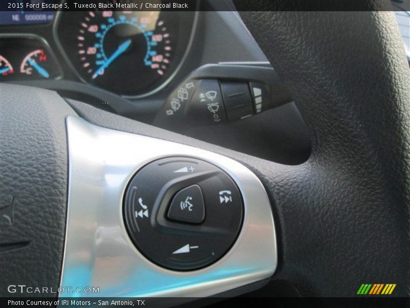 Tuxedo Black Metallic / Charcoal Black 2015 Ford Escape S