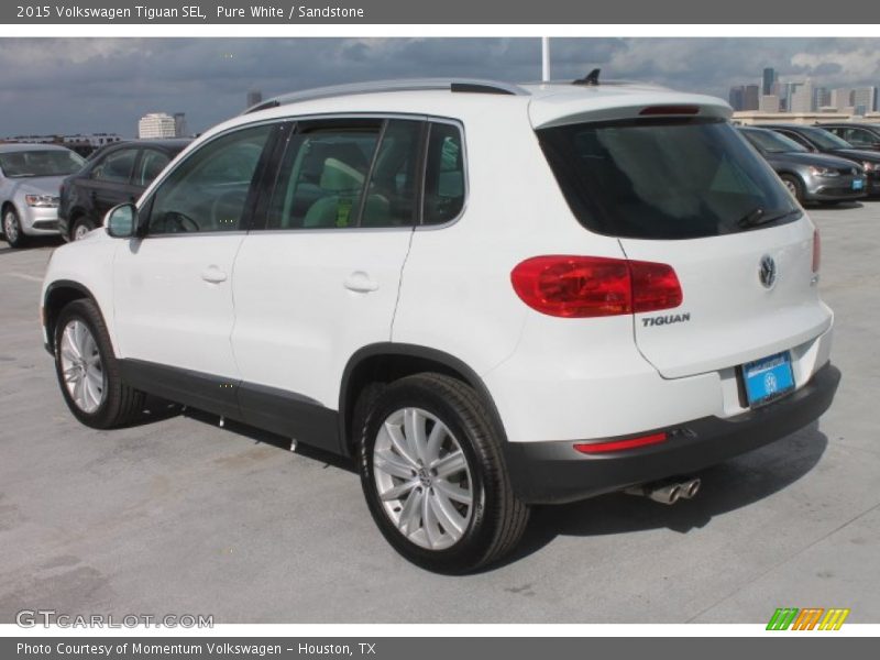 Pure White / Sandstone 2015 Volkswagen Tiguan SEL