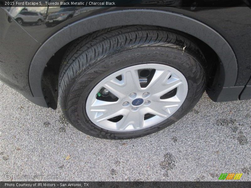 Tuxedo Black Metallic / Charcoal Black 2015 Ford Escape S