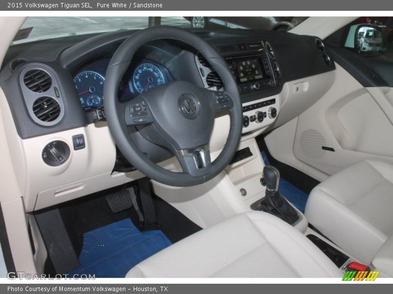 Pure White / Sandstone 2015 Volkswagen Tiguan SEL