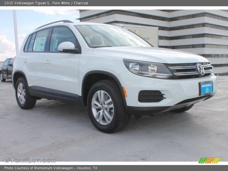 Pure White / Charcoal 2015 Volkswagen Tiguan S