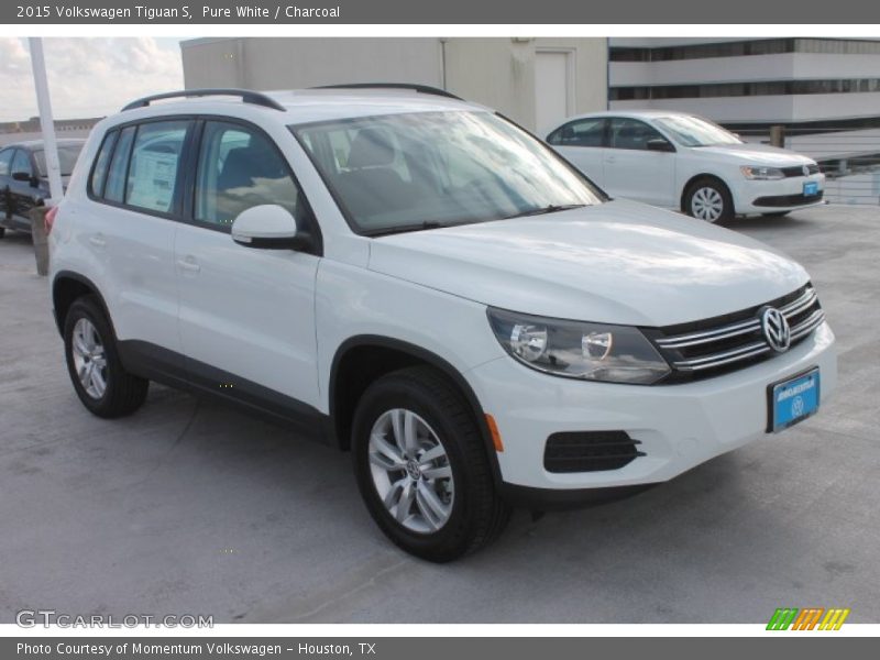 Pure White / Charcoal 2015 Volkswagen Tiguan S
