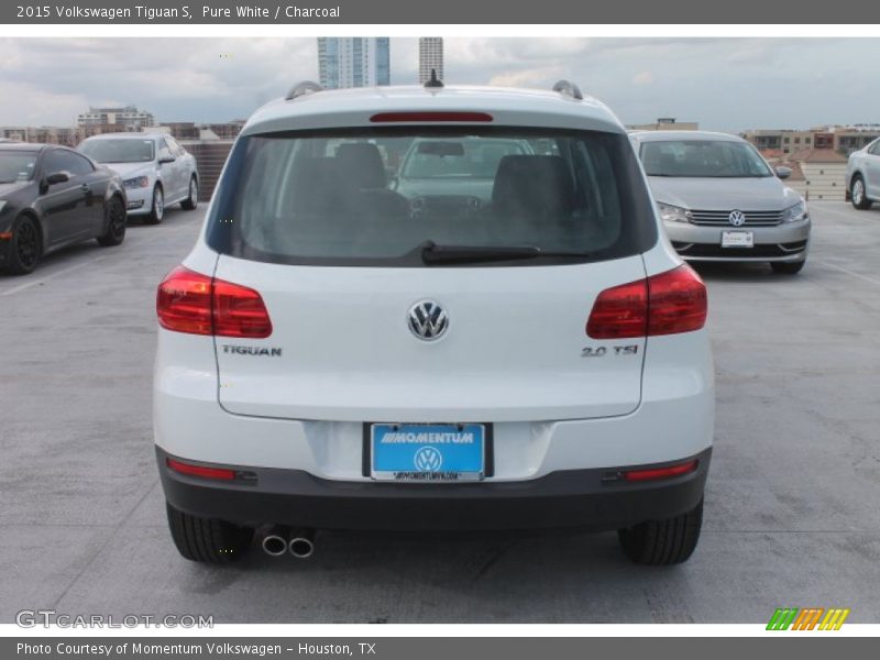 Pure White / Charcoal 2015 Volkswagen Tiguan S