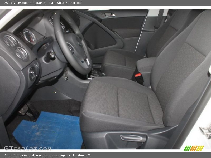 Pure White / Charcoal 2015 Volkswagen Tiguan S
