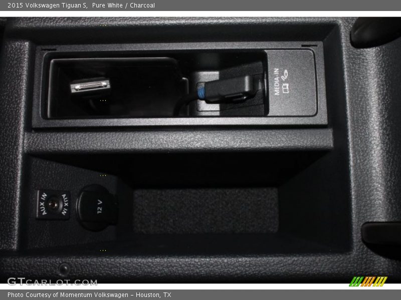 Pure White / Charcoal 2015 Volkswagen Tiguan S