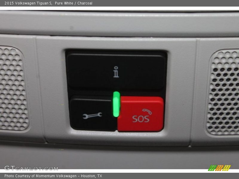 Pure White / Charcoal 2015 Volkswagen Tiguan S