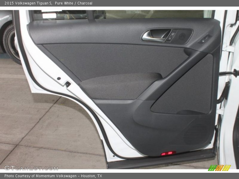 Pure White / Charcoal 2015 Volkswagen Tiguan S