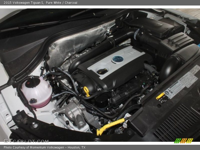 Pure White / Charcoal 2015 Volkswagen Tiguan S