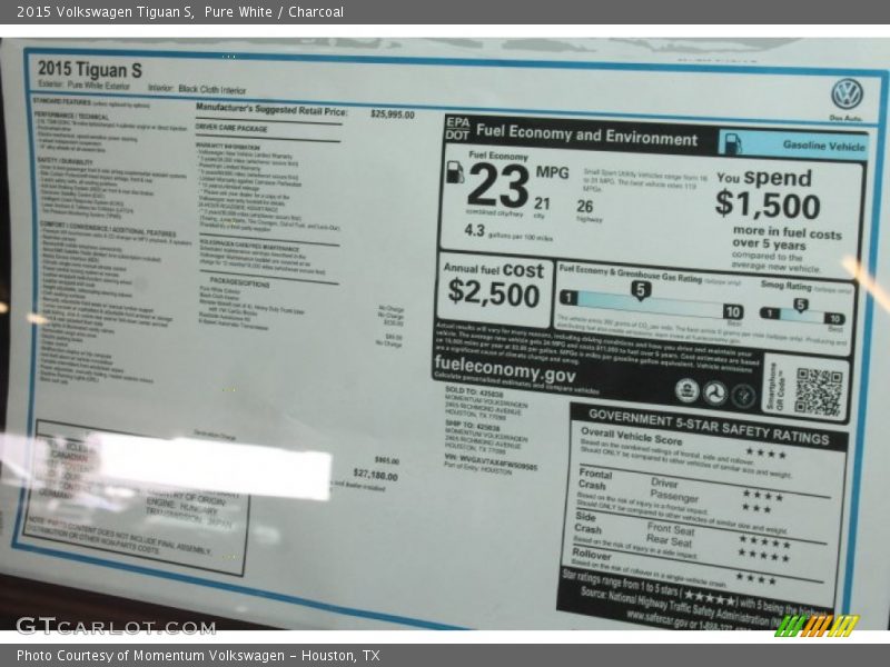 Pure White / Charcoal 2015 Volkswagen Tiguan S