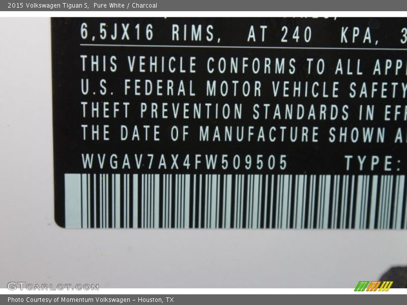 Pure White / Charcoal 2015 Volkswagen Tiguan S