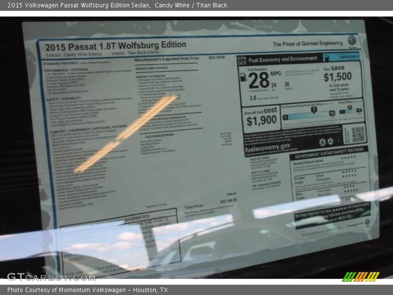 Candy White / Titan Black 2015 Volkswagen Passat Wolfsburg Edition Sedan