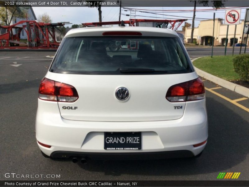 Candy White / Titan Black 2012 Volkswagen Golf 4 Door TDI