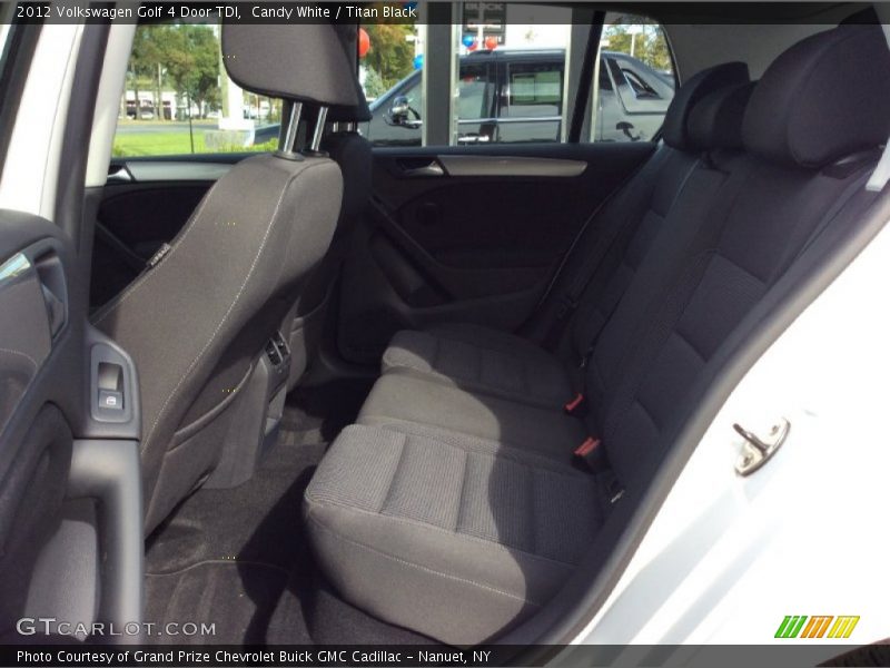 Candy White / Titan Black 2012 Volkswagen Golf 4 Door TDI