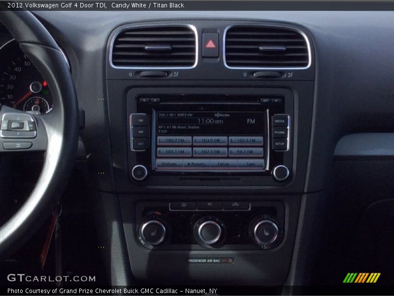 Candy White / Titan Black 2012 Volkswagen Golf 4 Door TDI
