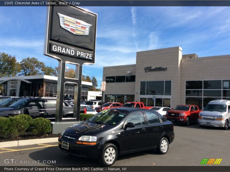 Black / Gray 2005 Chevrolet Aveo LT Sedan