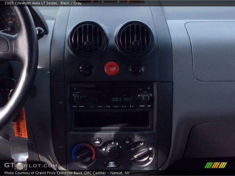 Black / Gray 2005 Chevrolet Aveo LT Sedan