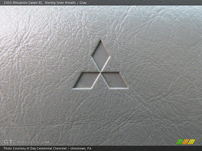 Sterling Silver Metallic / Gray 2003 Mitsubishi Galant ES