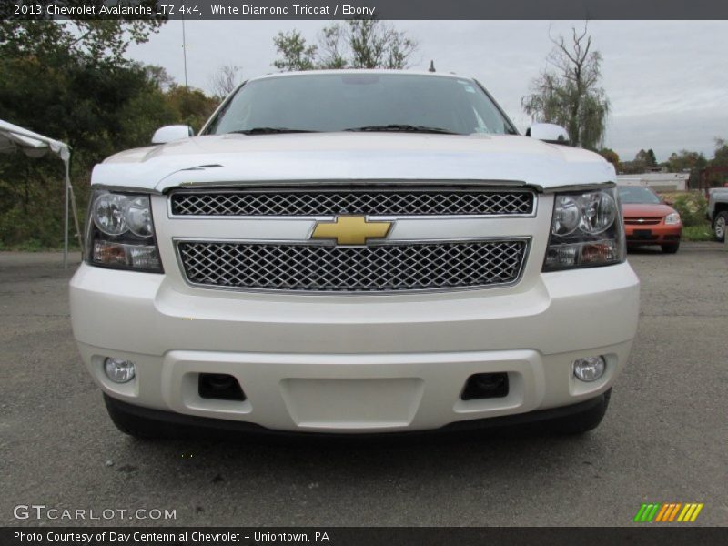 White Diamond Tricoat / Ebony 2013 Chevrolet Avalanche LTZ 4x4