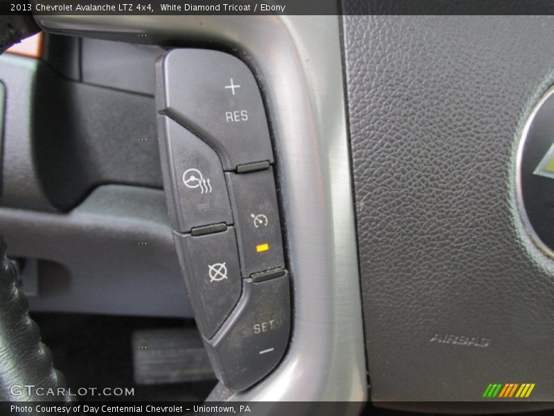 White Diamond Tricoat / Ebony 2013 Chevrolet Avalanche LTZ 4x4