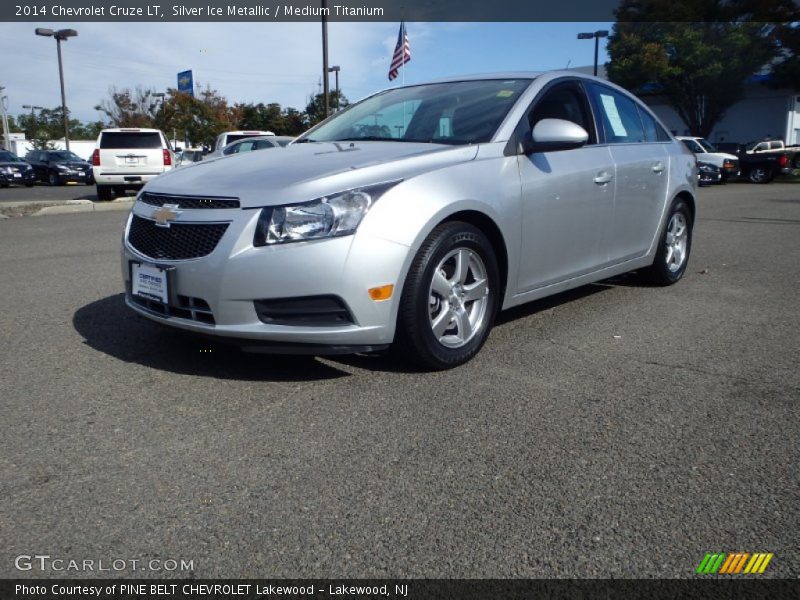 Silver Ice Metallic / Medium Titanium 2014 Chevrolet Cruze LT