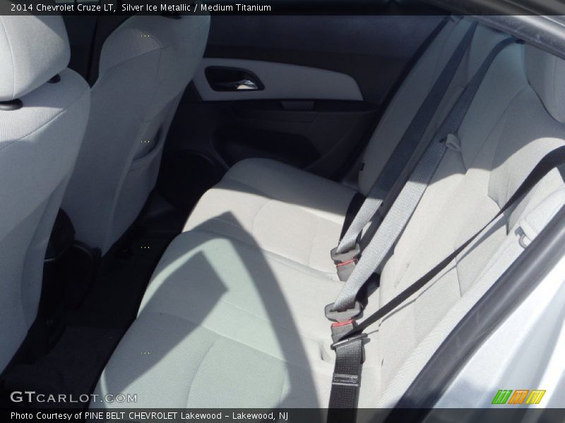 Silver Ice Metallic / Medium Titanium 2014 Chevrolet Cruze LT
