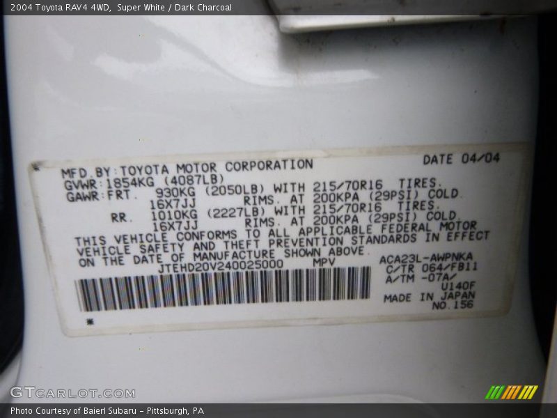 Super White / Dark Charcoal 2004 Toyota RAV4 4WD