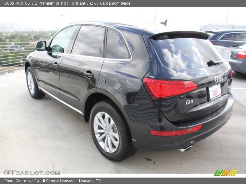 Brilliant Black / Cardamom Beige 2009 Audi Q5 3.2 Premium quattro
