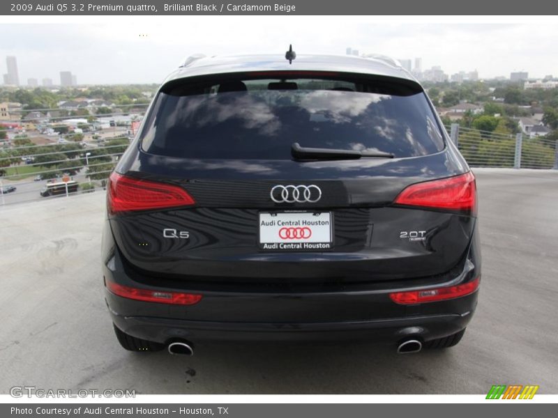 Brilliant Black / Cardamom Beige 2009 Audi Q5 3.2 Premium quattro