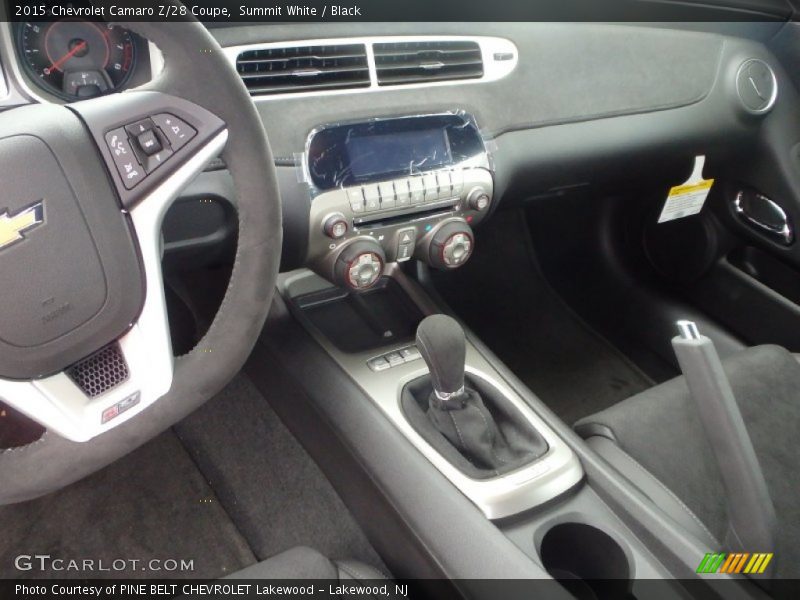 Summit White / Black 2015 Chevrolet Camaro Z/28 Coupe