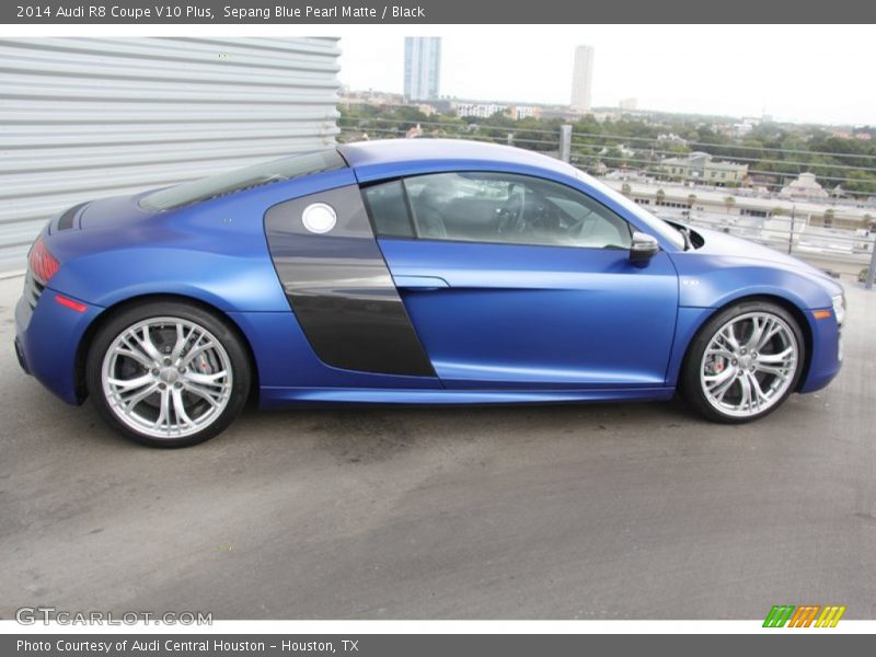  2014 R8 Coupe V10 Plus Sepang Blue Pearl Matte